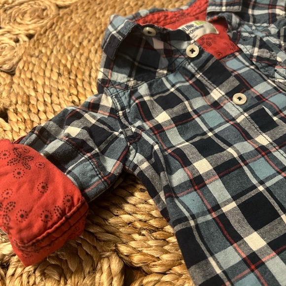 Genuine Kids OshKosh Button Down Shirt - Picture 3 of 3